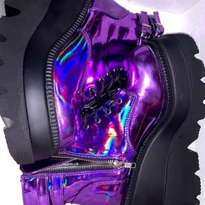 Demonia Platforms size 7